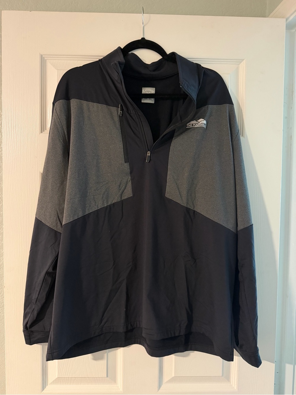 Callaway Men's Black and Gray Pull-Over Golf Jacket